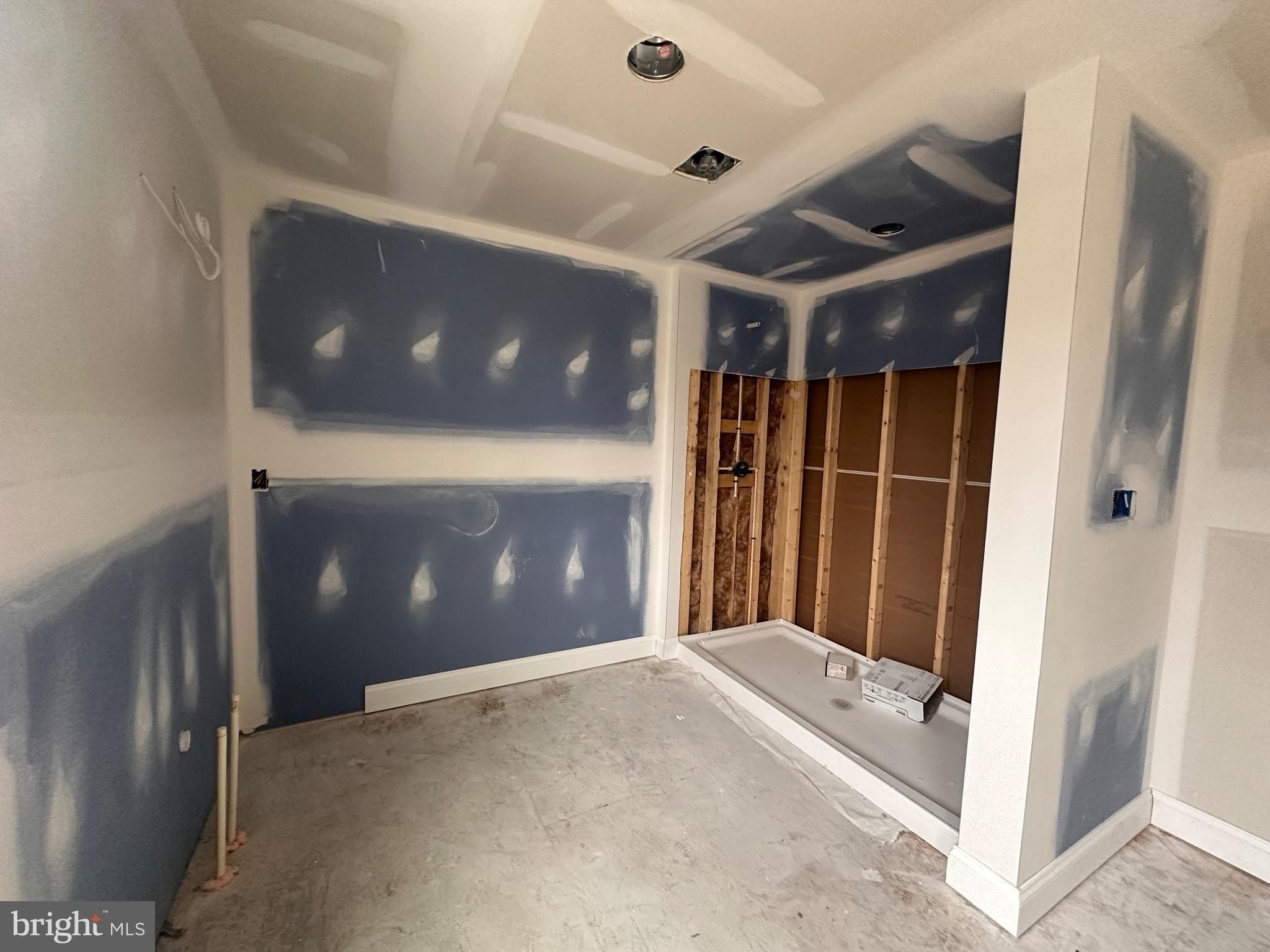 4383 Specks Run Road. Bunker Hill, WV 25413