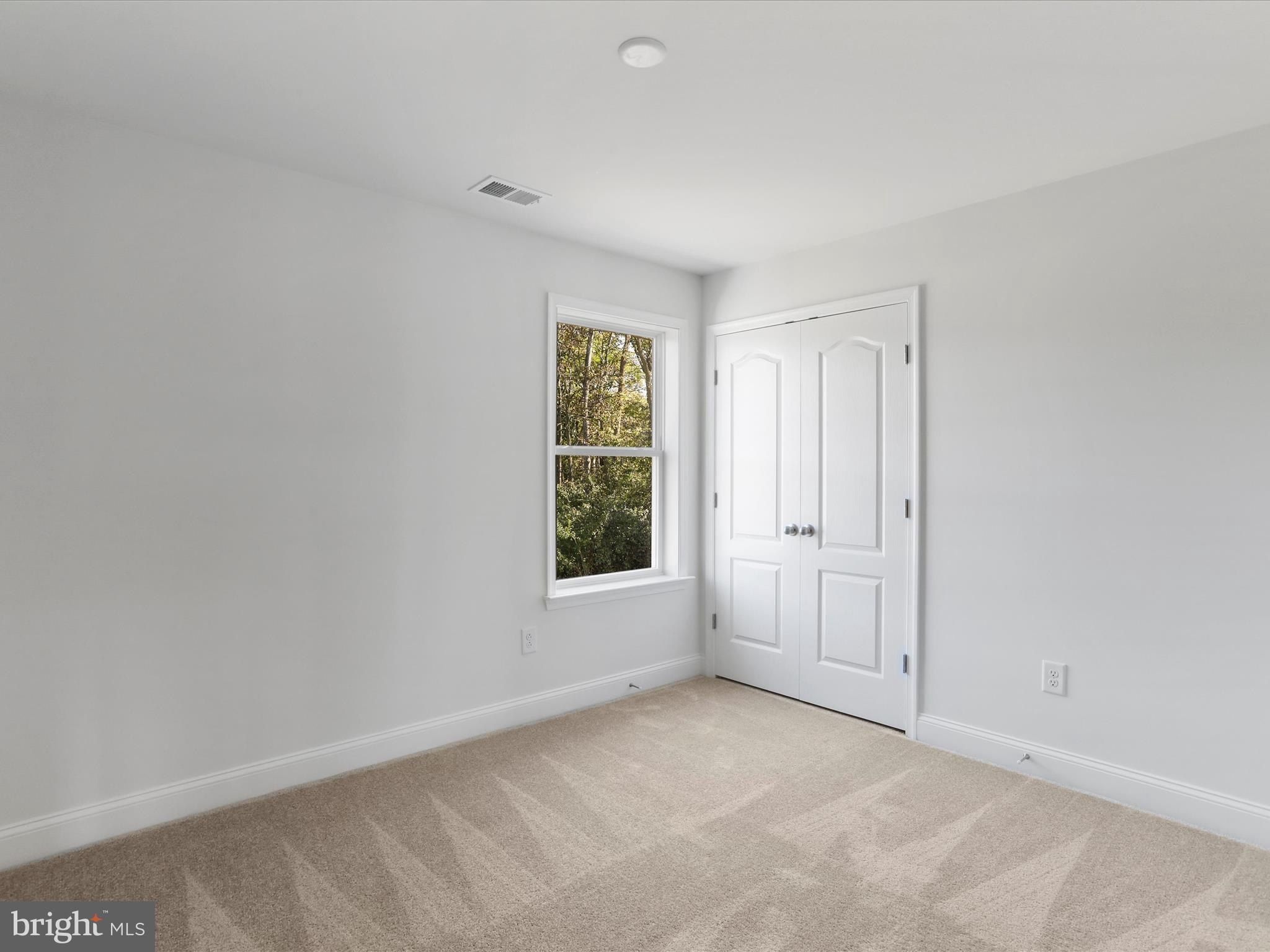 23 Sussex Drive. Falling Waters, WV 25419