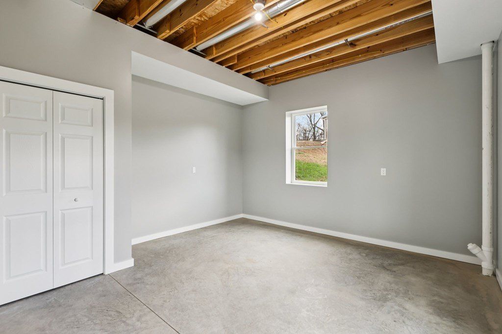 106 Doves Landing. Valley Grove, WV 26060