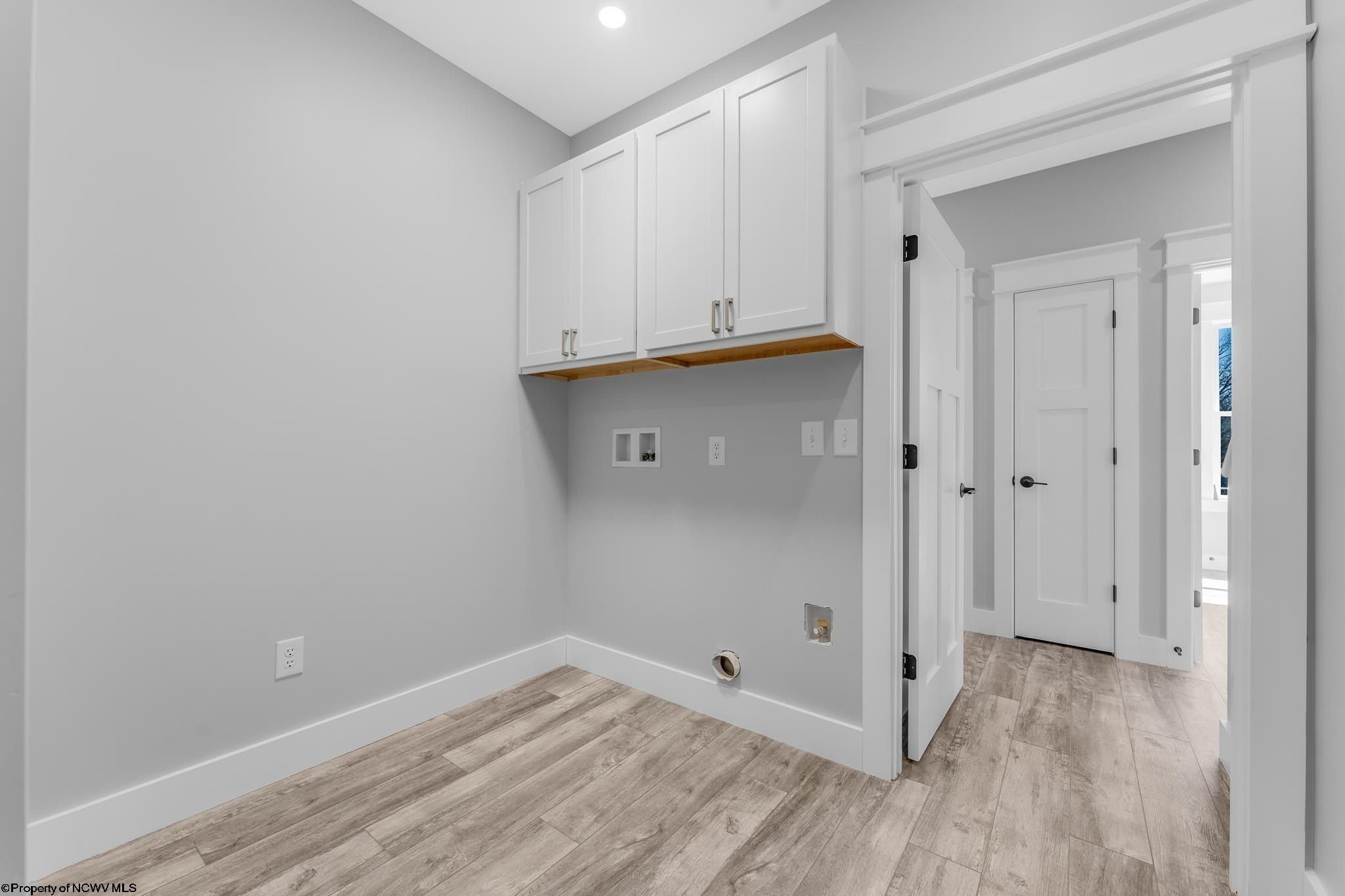 107 Lockwood Drive. Morgantown, WV 26508