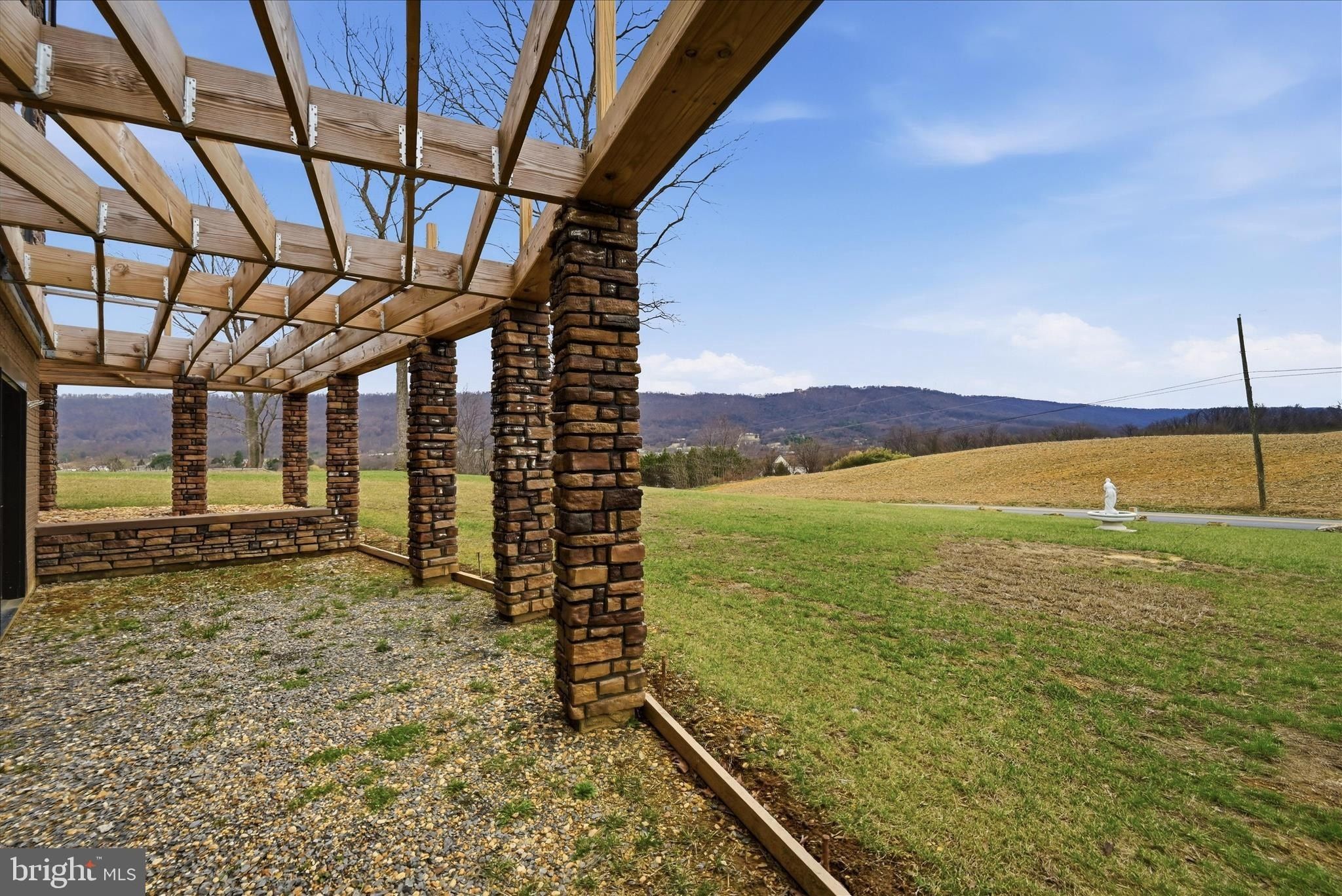 12 Bluebell Way. Inwood, WV 25428