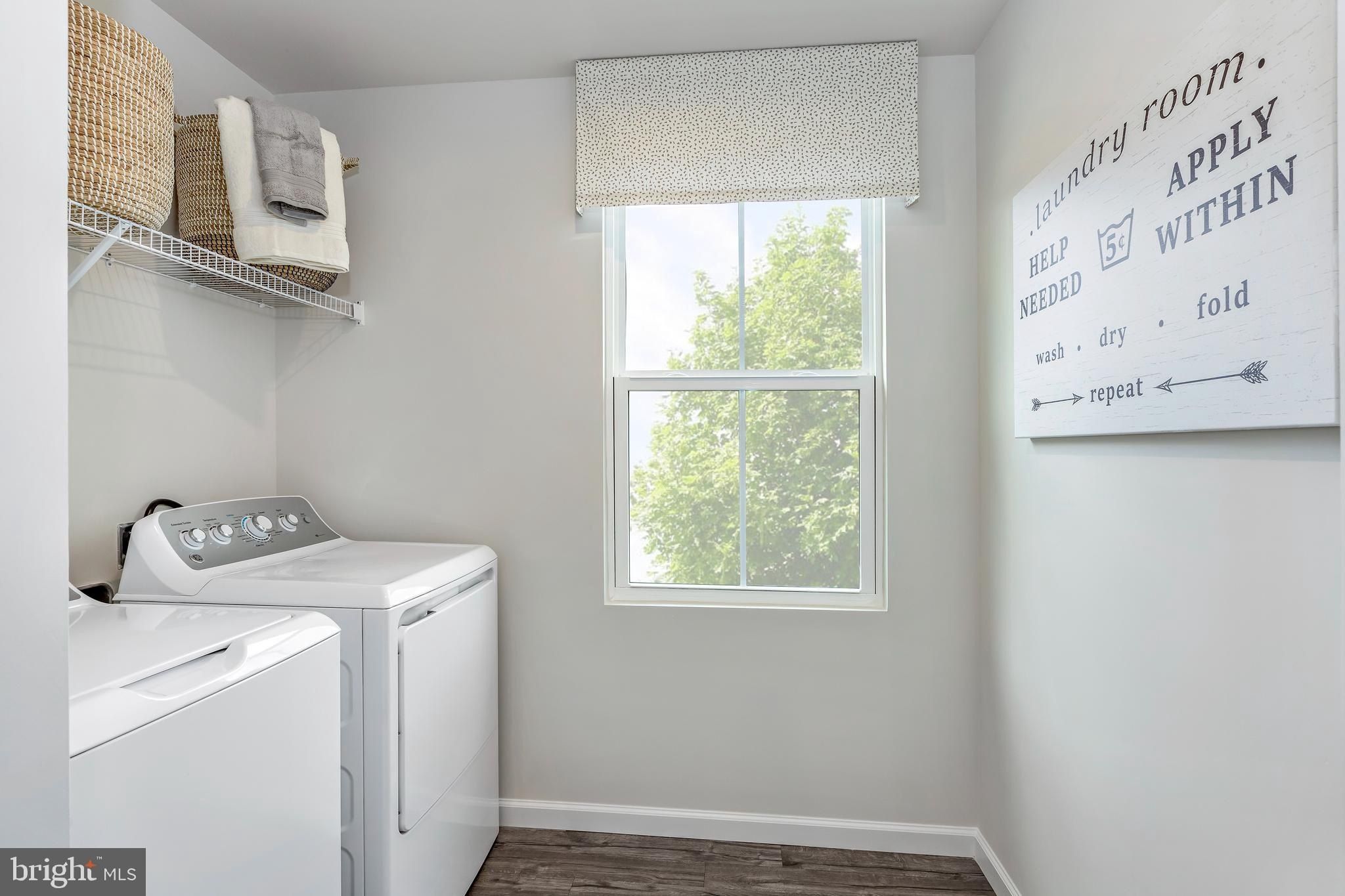 1416A Inola Court. Inwood, WV 25428