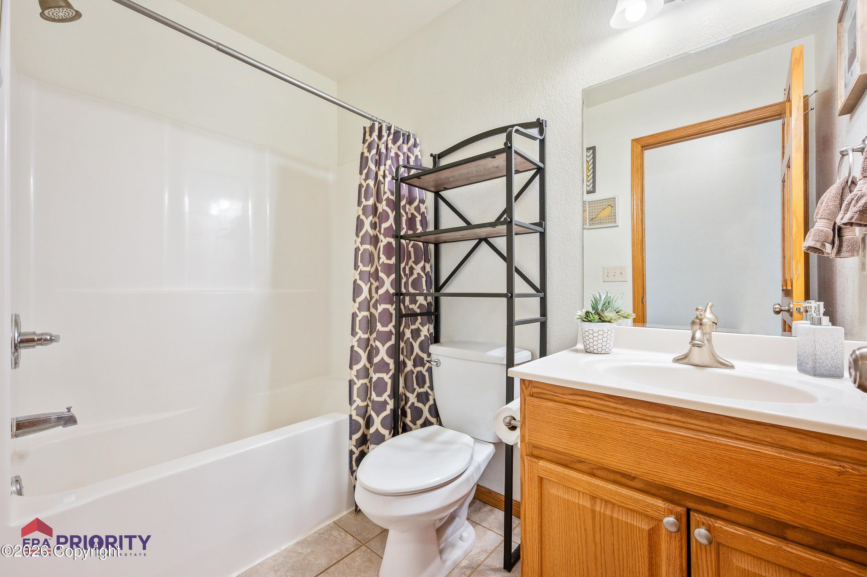 1203 Providence Ln . Gillette, WY 82716