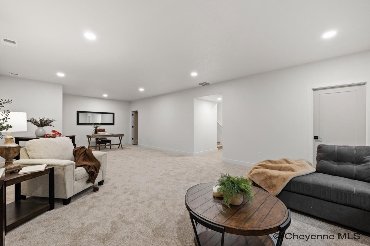 4015 Farthing Rd. Cheyenne, WY 82009