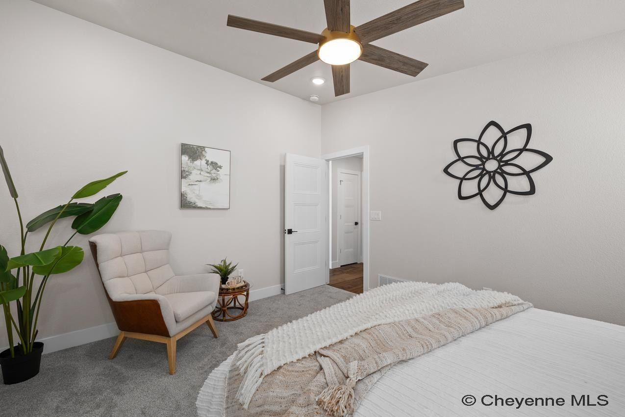 4028 Saddleback Ln. Cheyenne, WY 82001