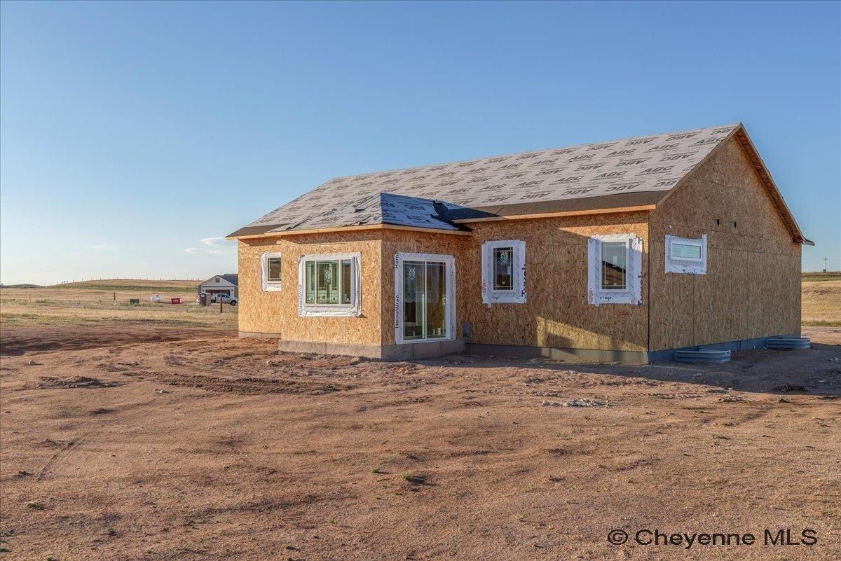 2177 Roan Trl. Cheyenne, WY 82009