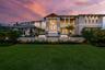 casa en Alair Homes Dallas por Alair Homes Nanaimo