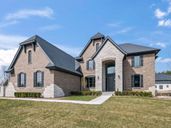 Encore of Shelby por AP Builders en Detroit Michigan