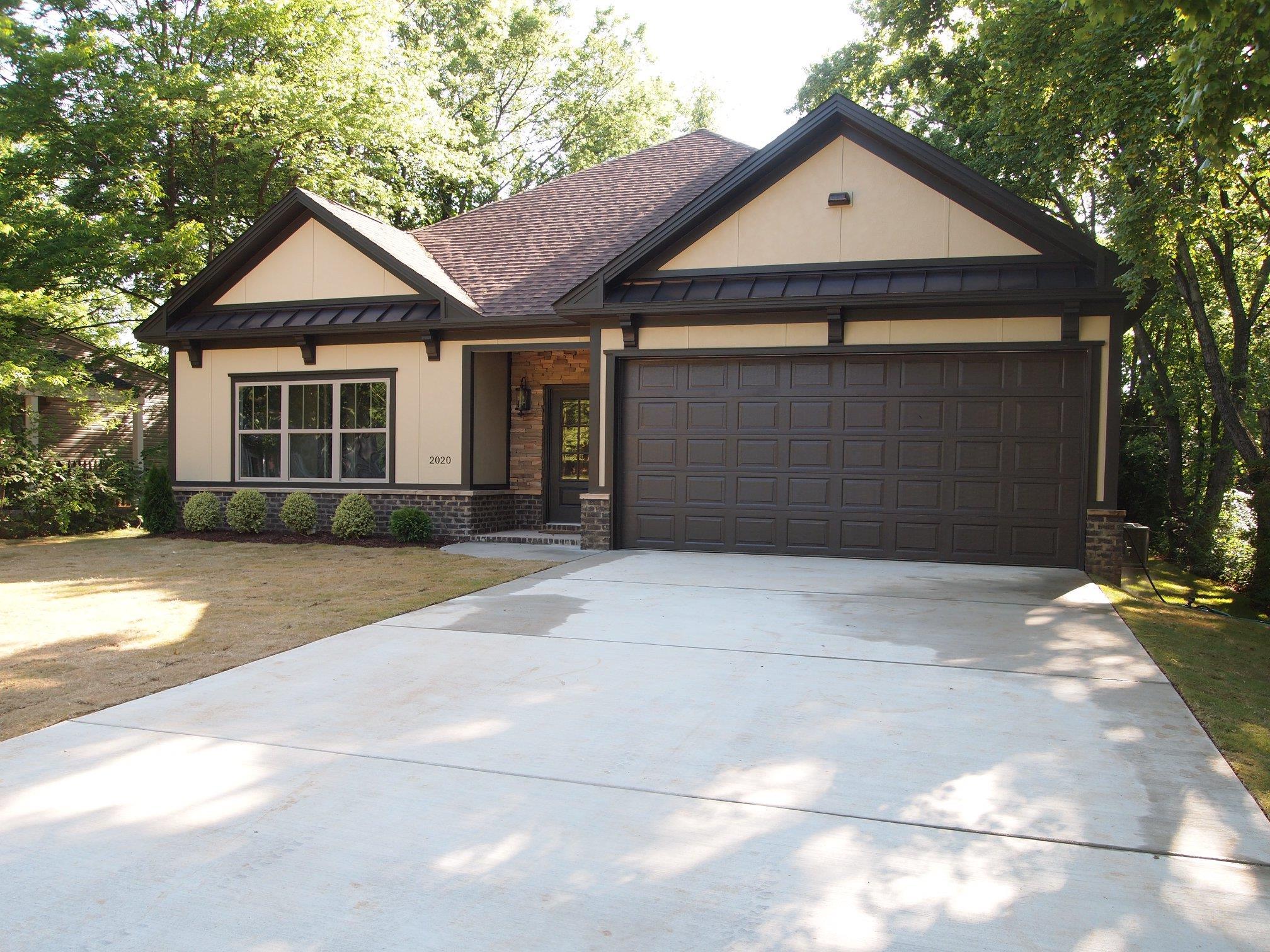 casa en Augustus Homes, LLC por Augustus Homes, LLC