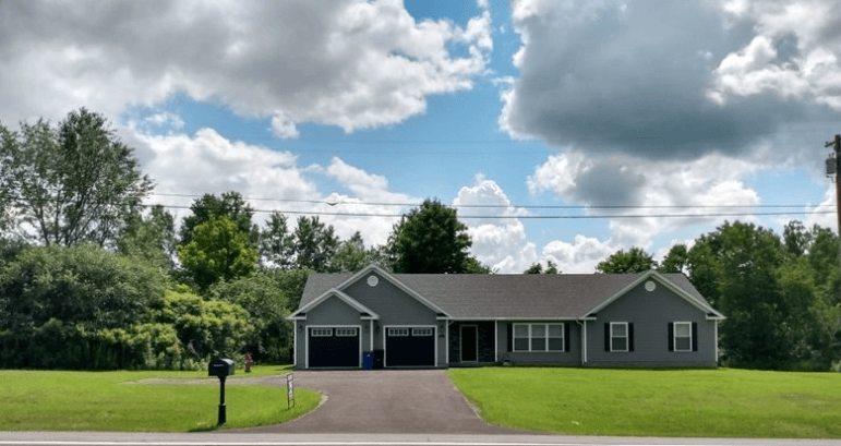 casa en A-Z Custom Homes por A-Z Custom Homes