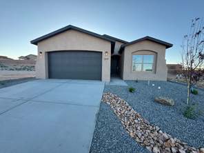 2641 Seaforth Circle NE (Frida Lux)