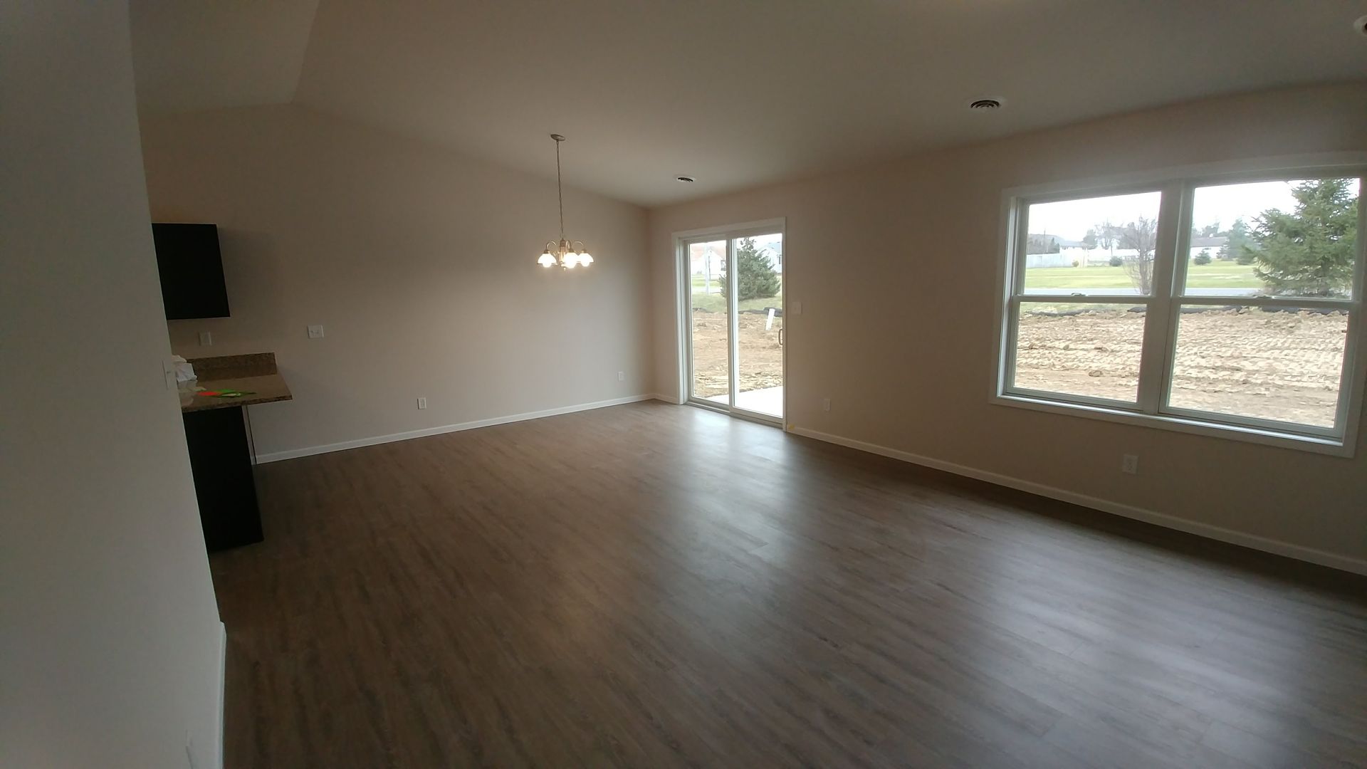 Living Rm/Dining Room