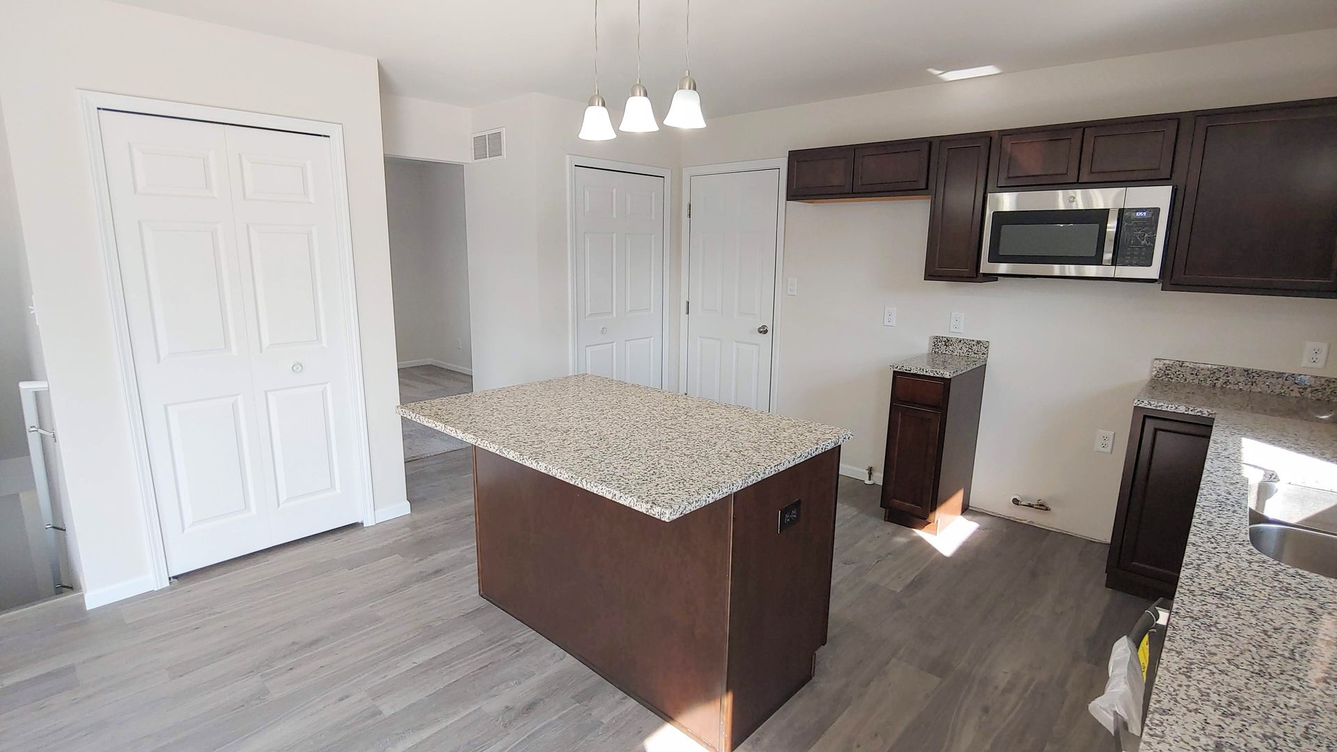 Kitchen 4