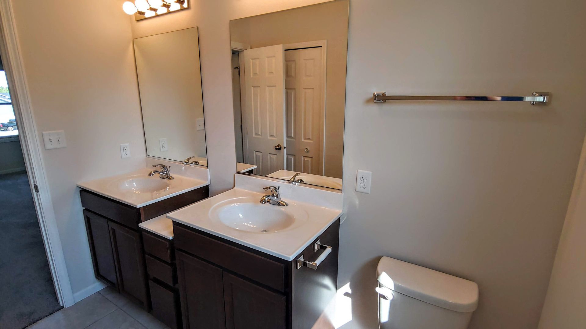 MSTR Bath 2