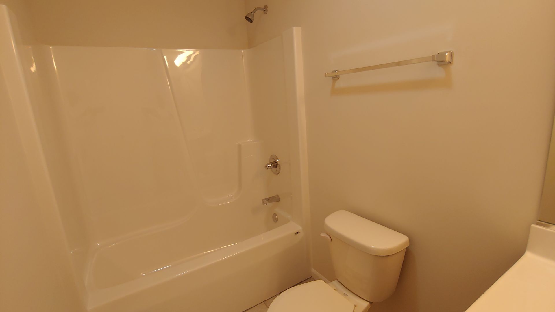 Family Bath 1
