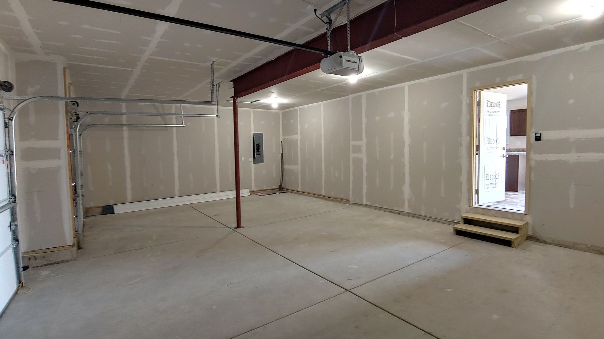 3 Car Garage(Optional)
