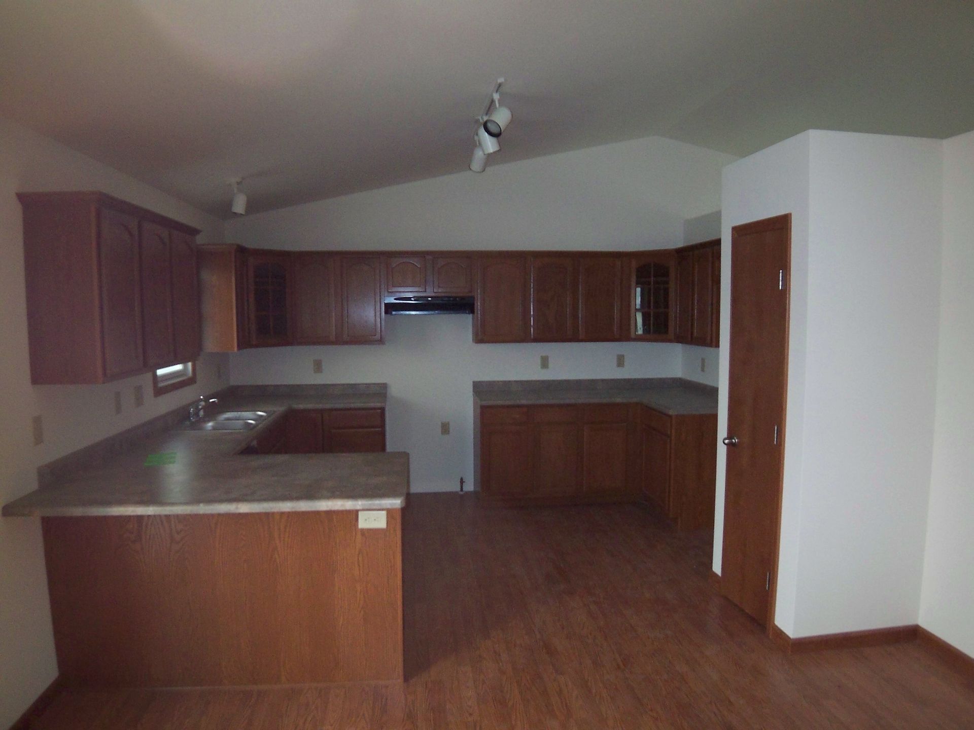 Kitchen G Shaped