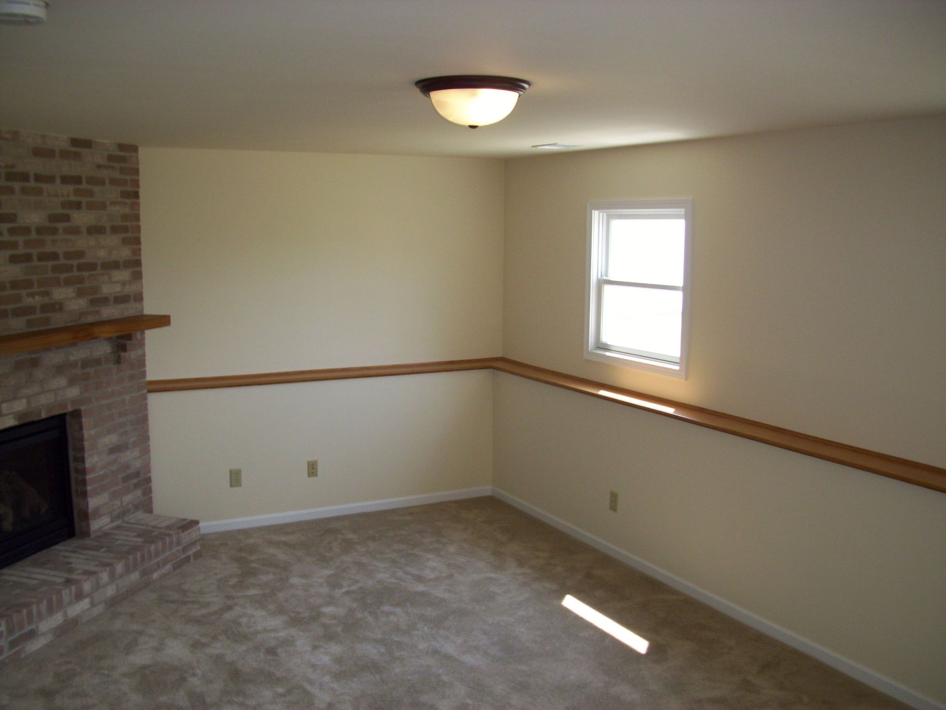 Family Room FP