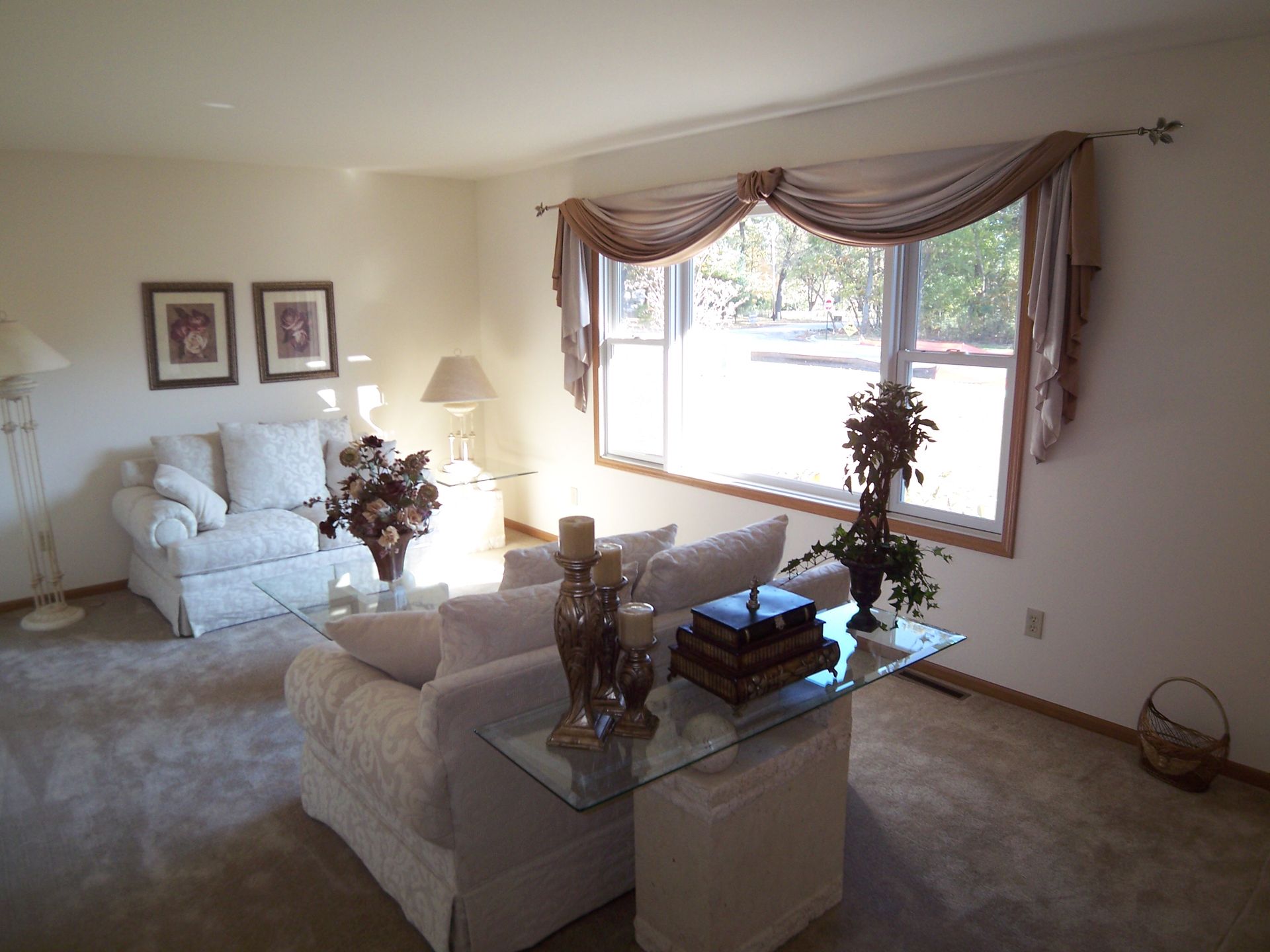 Living Rm-Furn