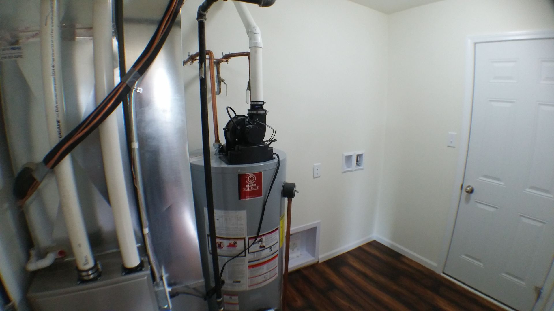 Utility Laundry Room 2