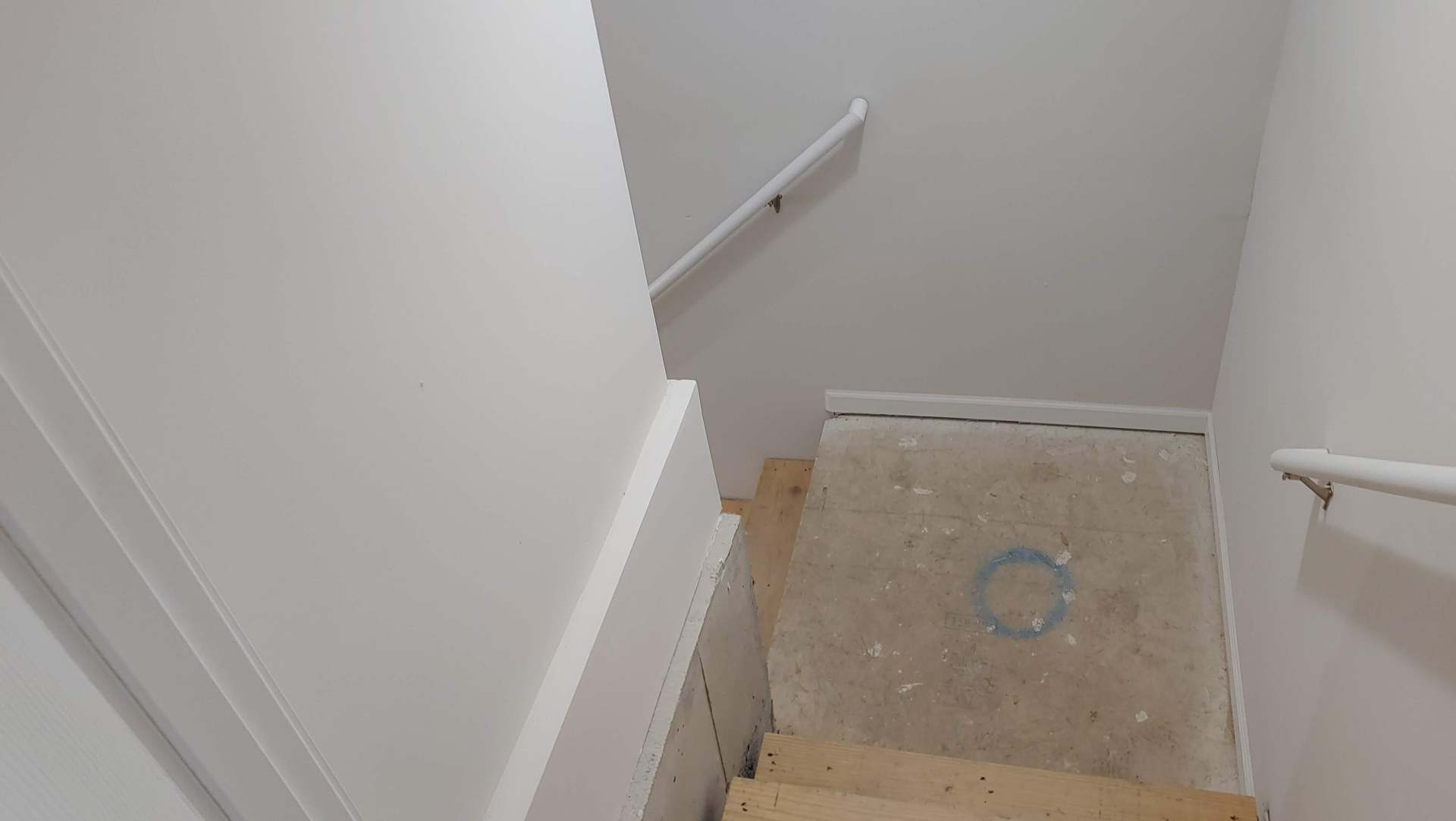 Stairs 2 Basement