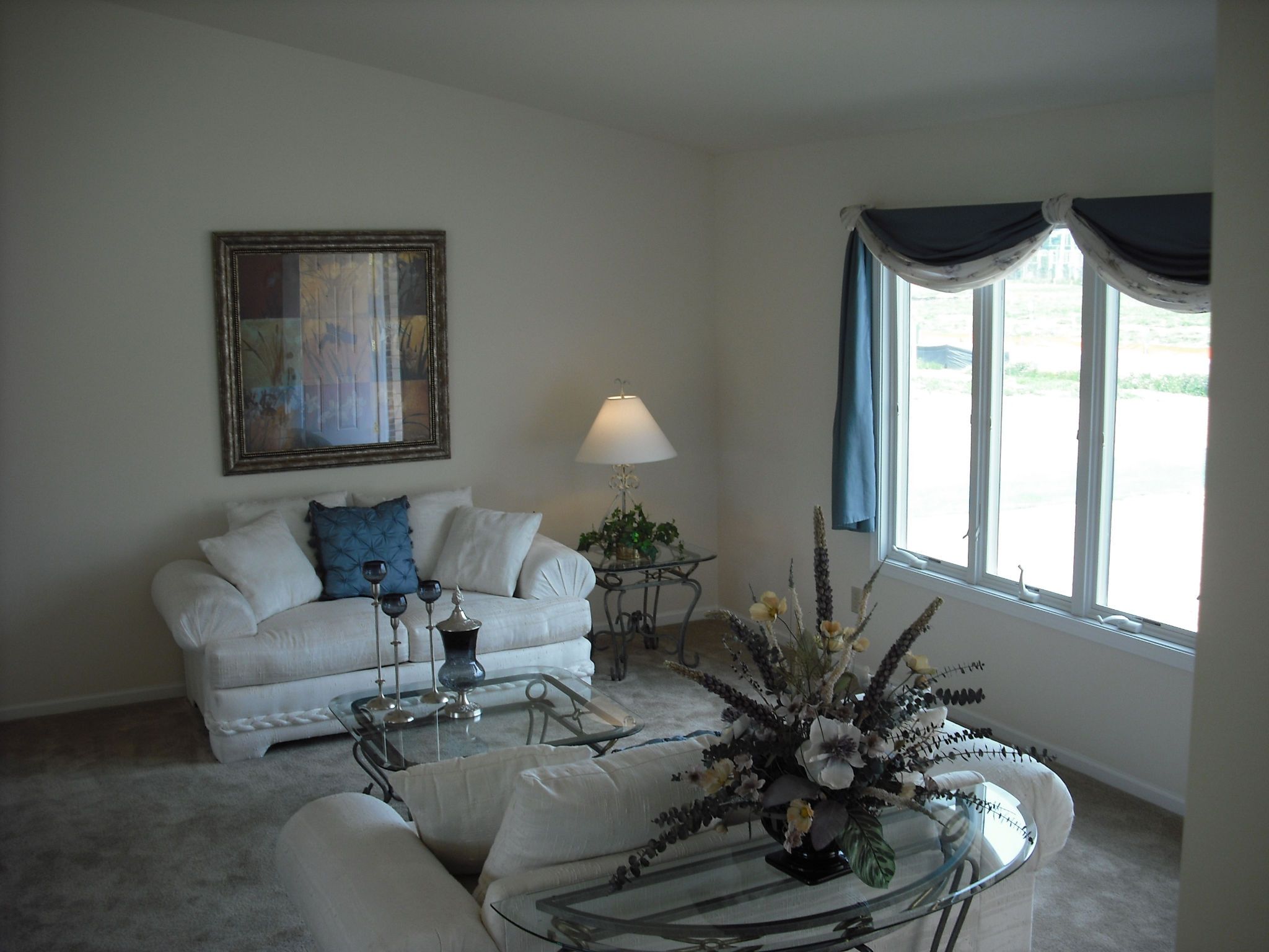 Optional vaulted ceilings