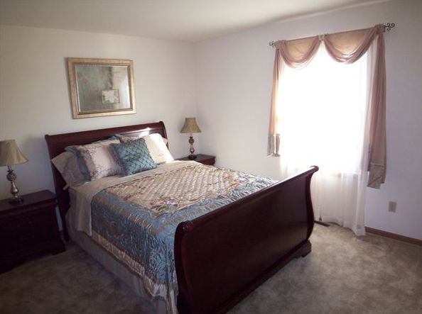 Master Bedroom-Furnished