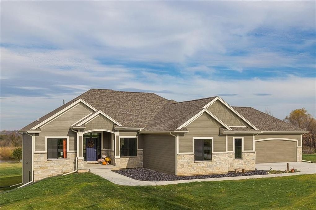 casa en Eagle Vista por Accurate Development