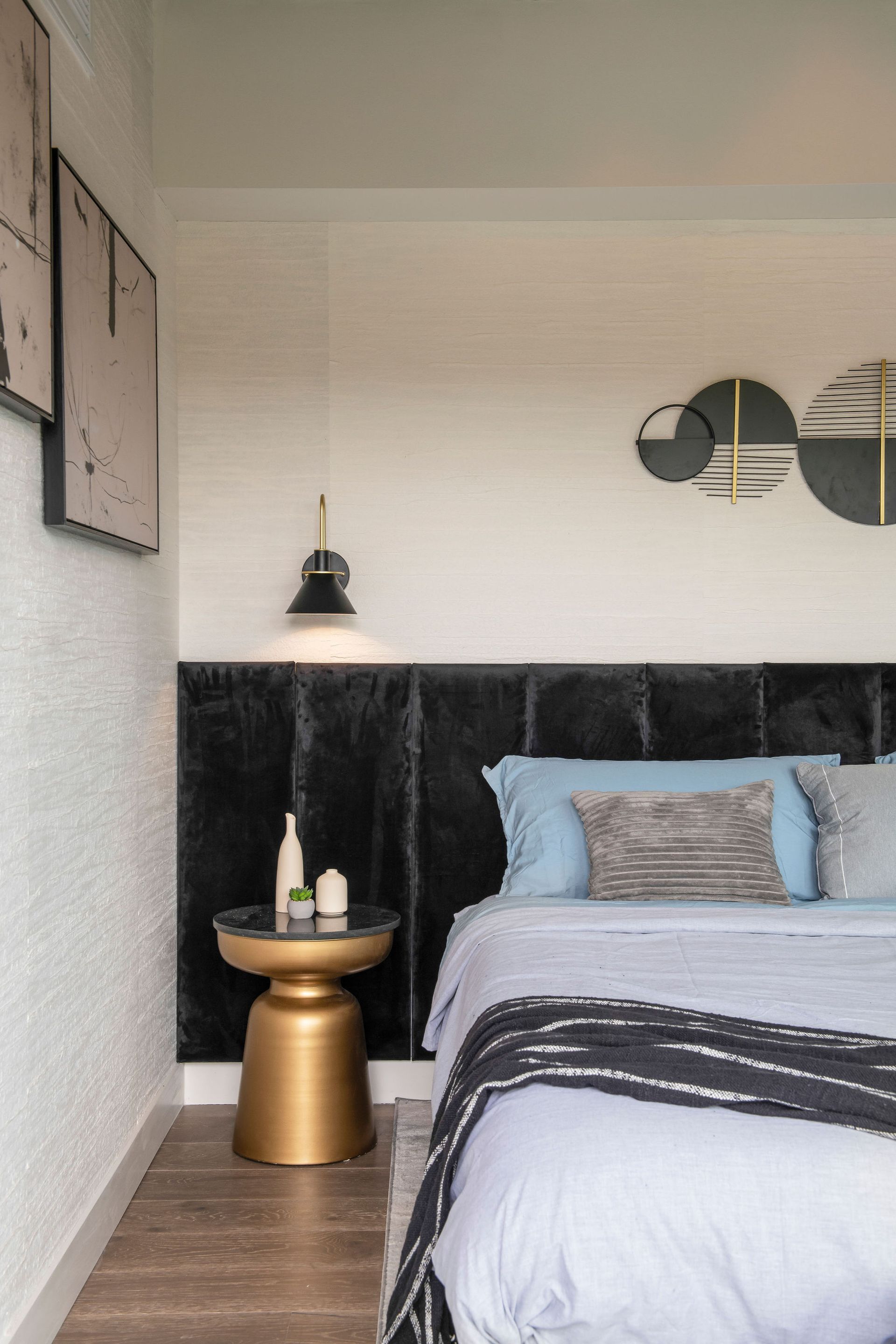 Model Bedroom alt