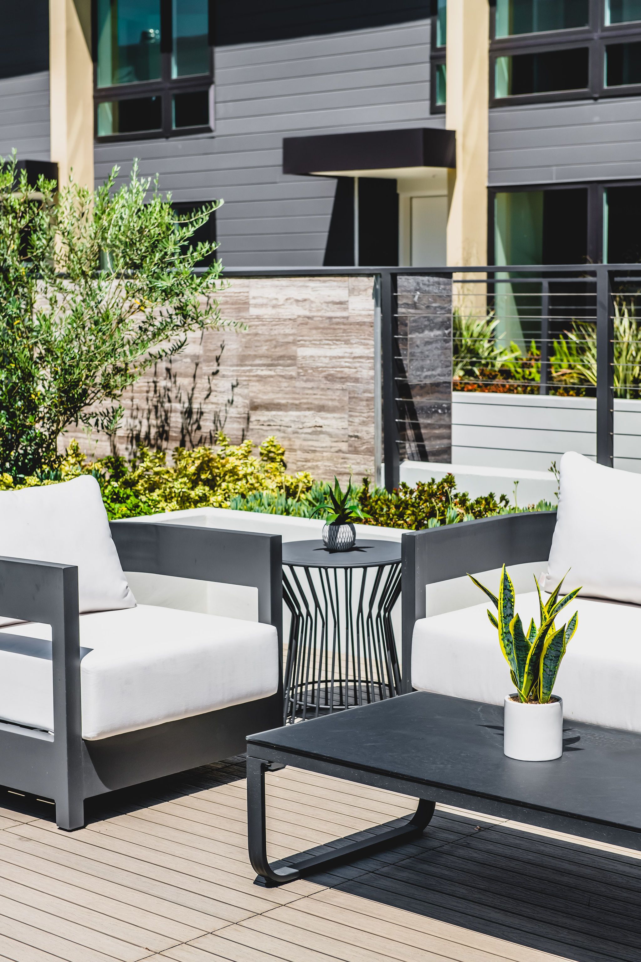 Amenity Deck Lounge Area - One Of Several Community Lounge Areas
