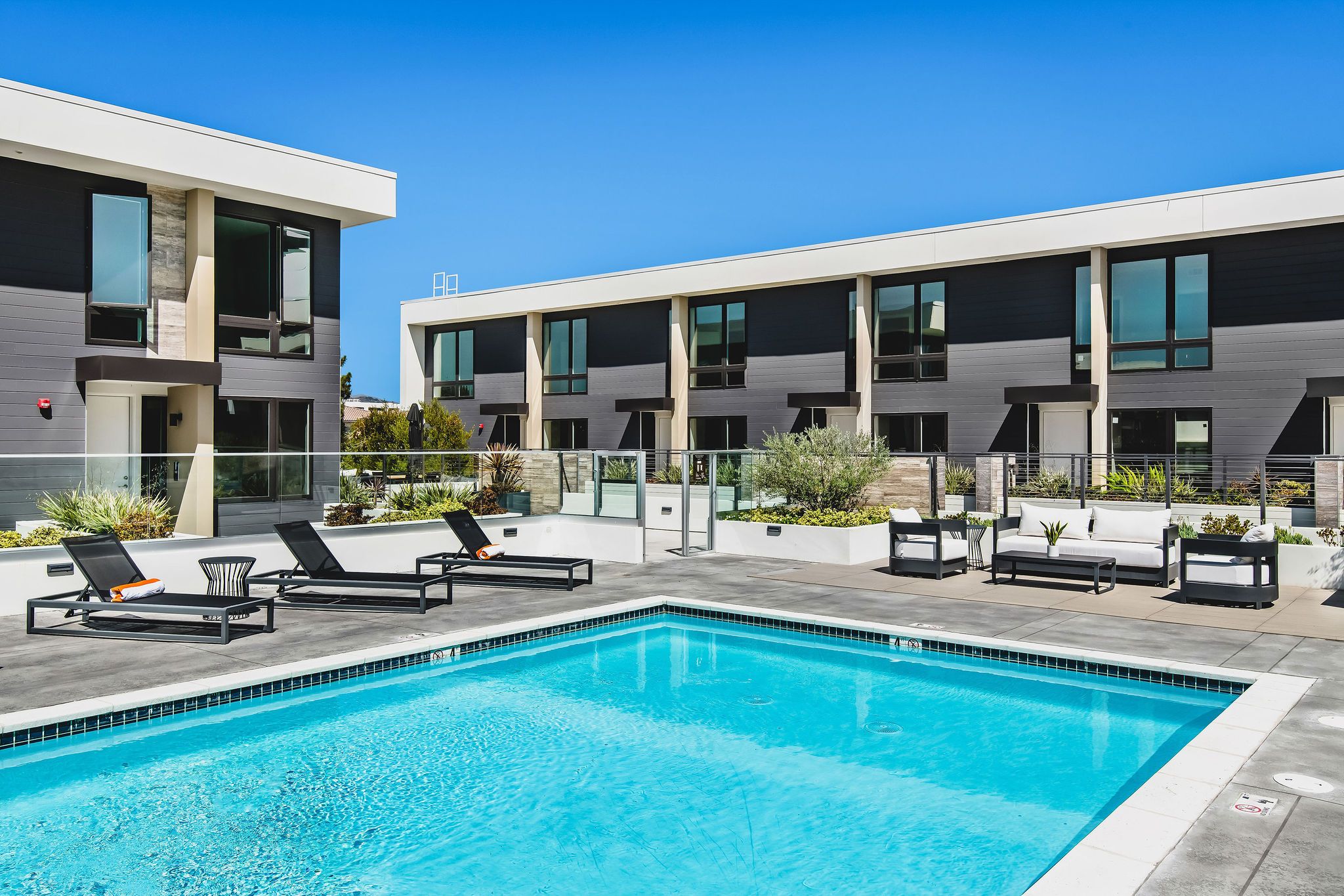 Residence #403 floor plan