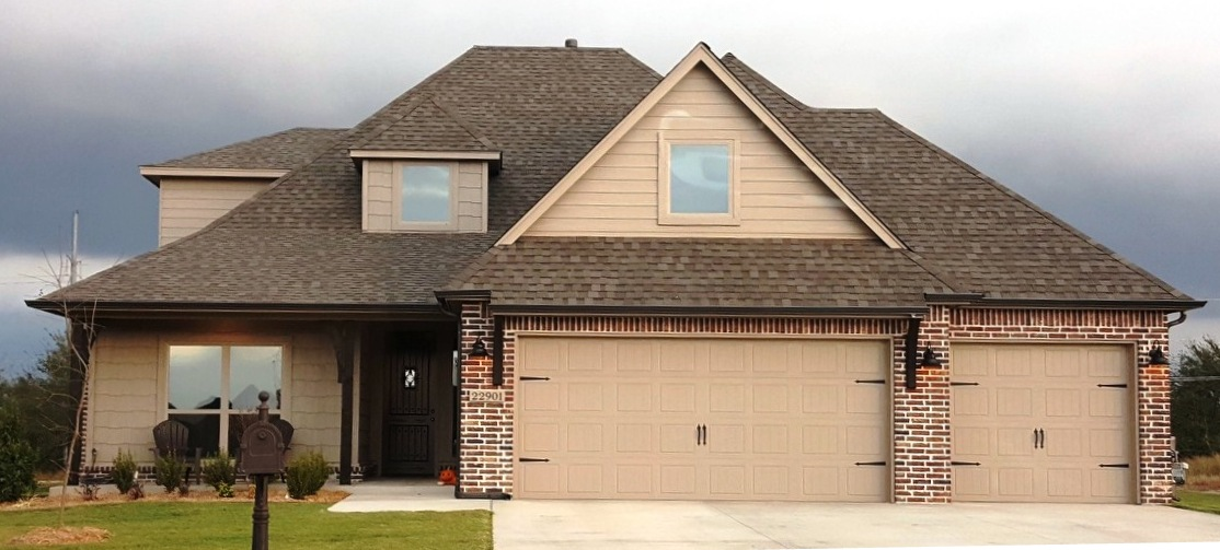 casa en Admire Custom Homes por Admire Custom Homes