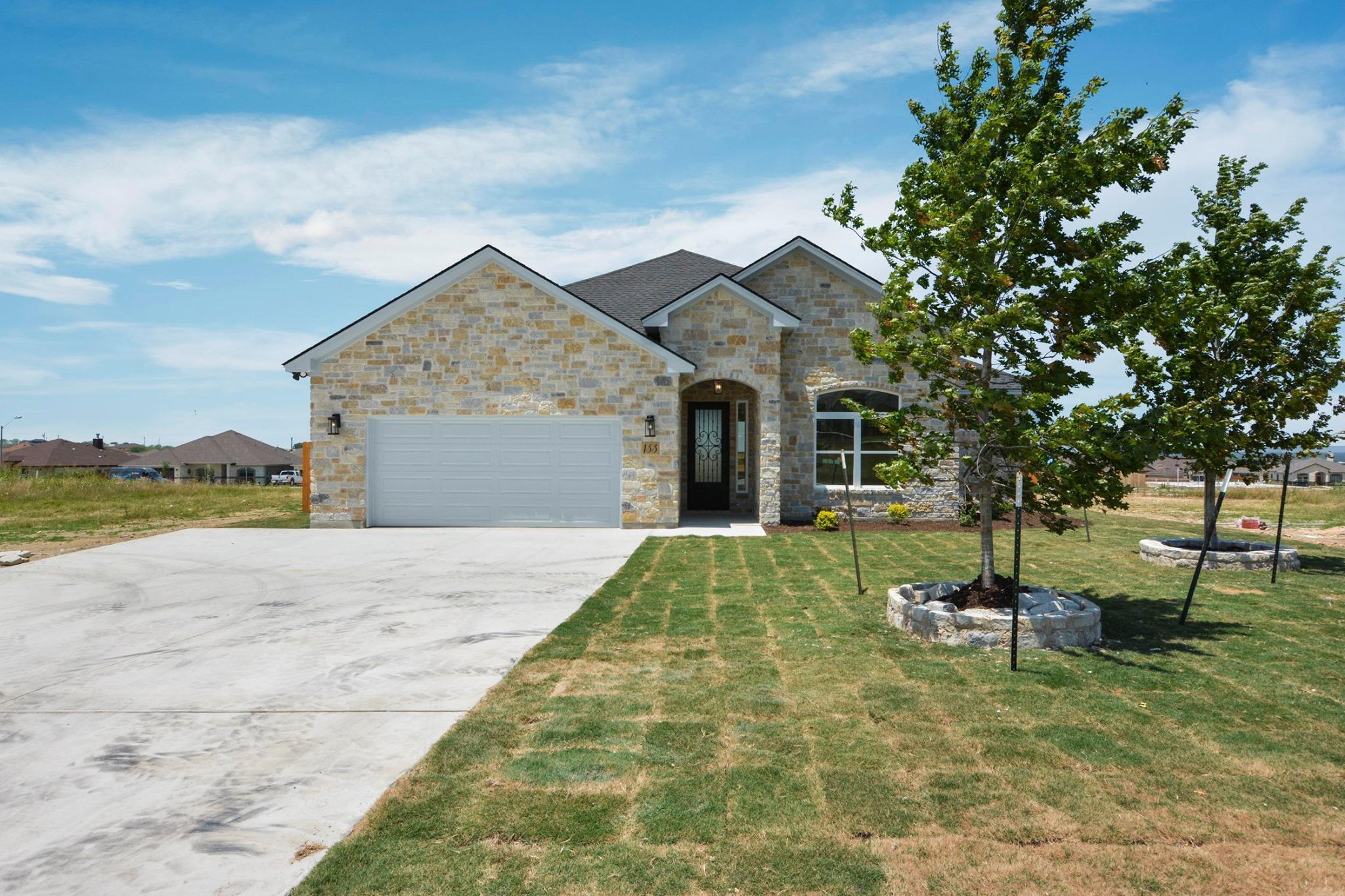 Aernandez Homes por Aernandez Homes en Austin Texas