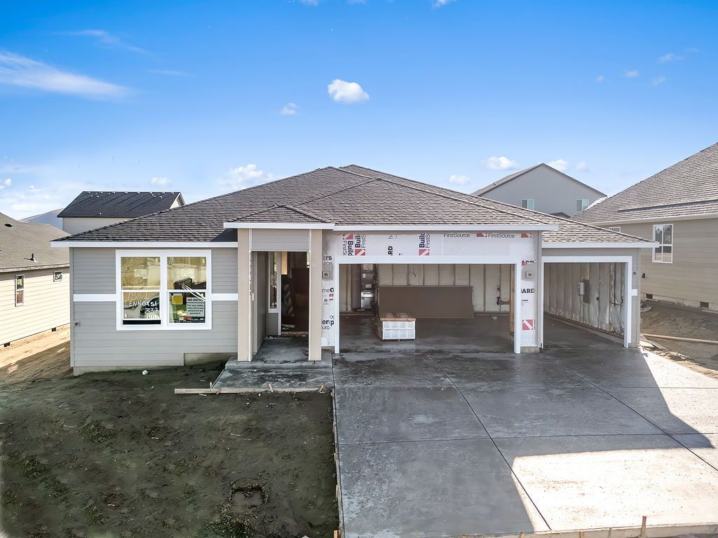 7881 Lennox ST (Plan 2061)