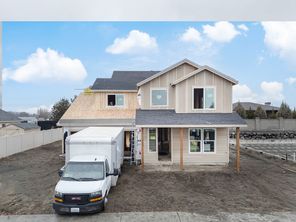 4526 W Thrush ST (Plan 2364)