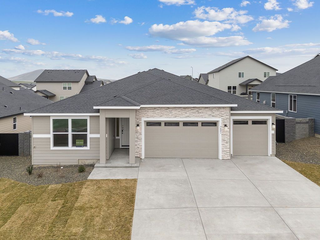 7881 Lennox ST (Plan 2061)