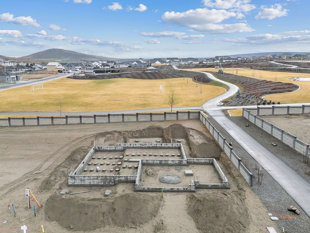 7925 Remmel ST (Plan 2664) Image