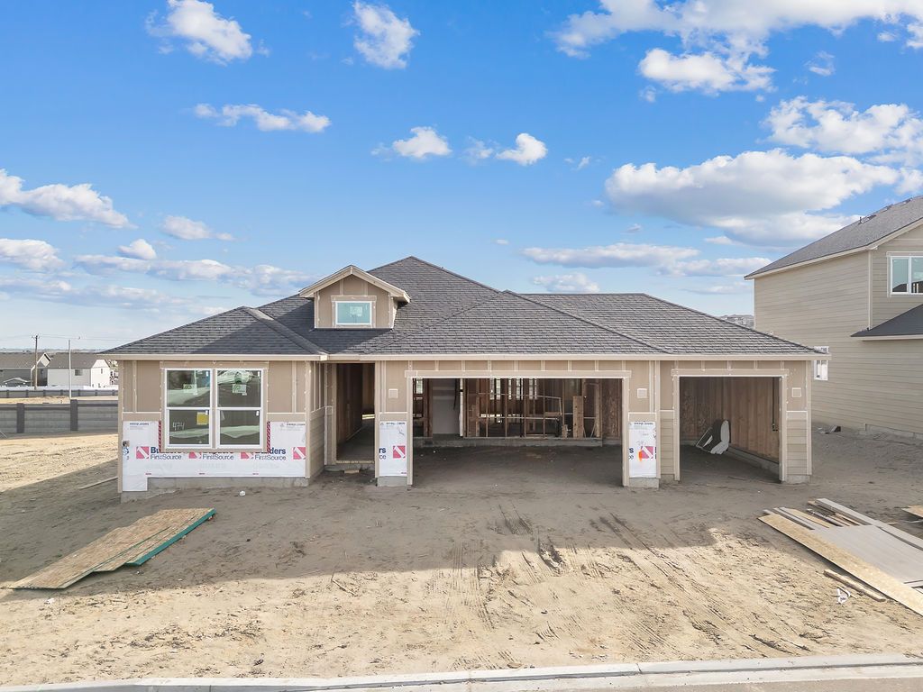 474 Snowgrass AVE (Plan 1549)