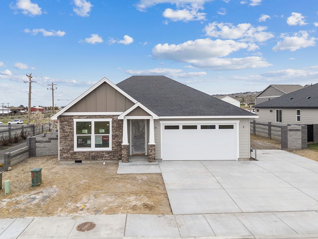 318 Tatoosh AVE (Plan 1714) Image