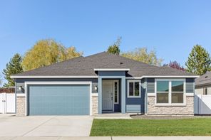 4422 W Thrush ST (Plan 1726)