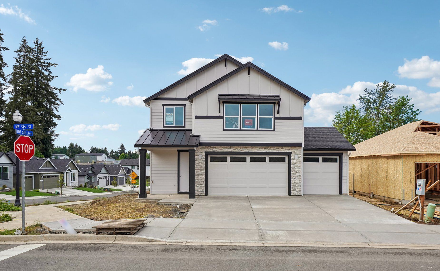 637 NW 31ST ST (Plan 2196) Image