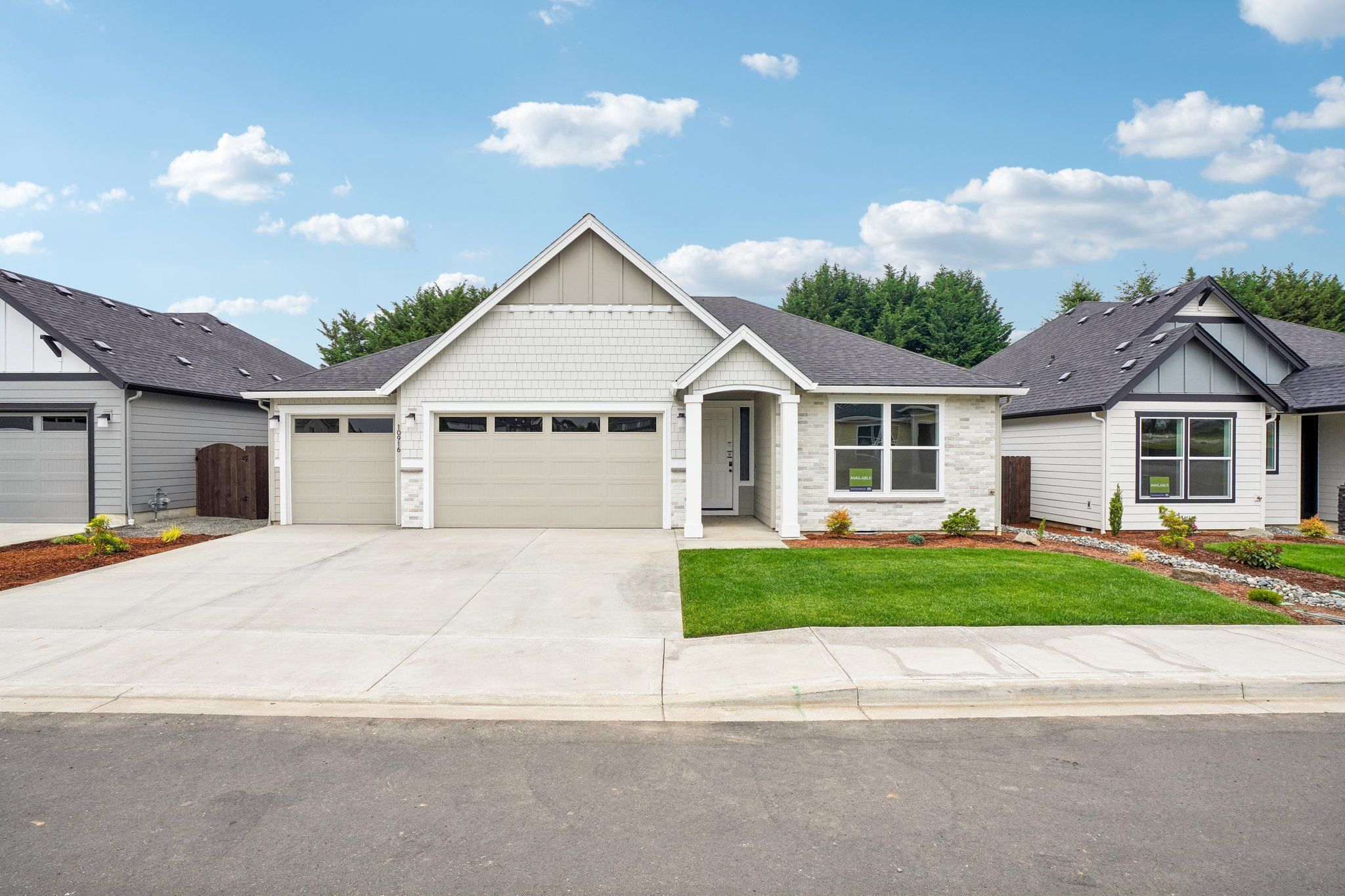 Plan 2061 - Falcon Pointe: Vancouver, Oregon - Aho Construction