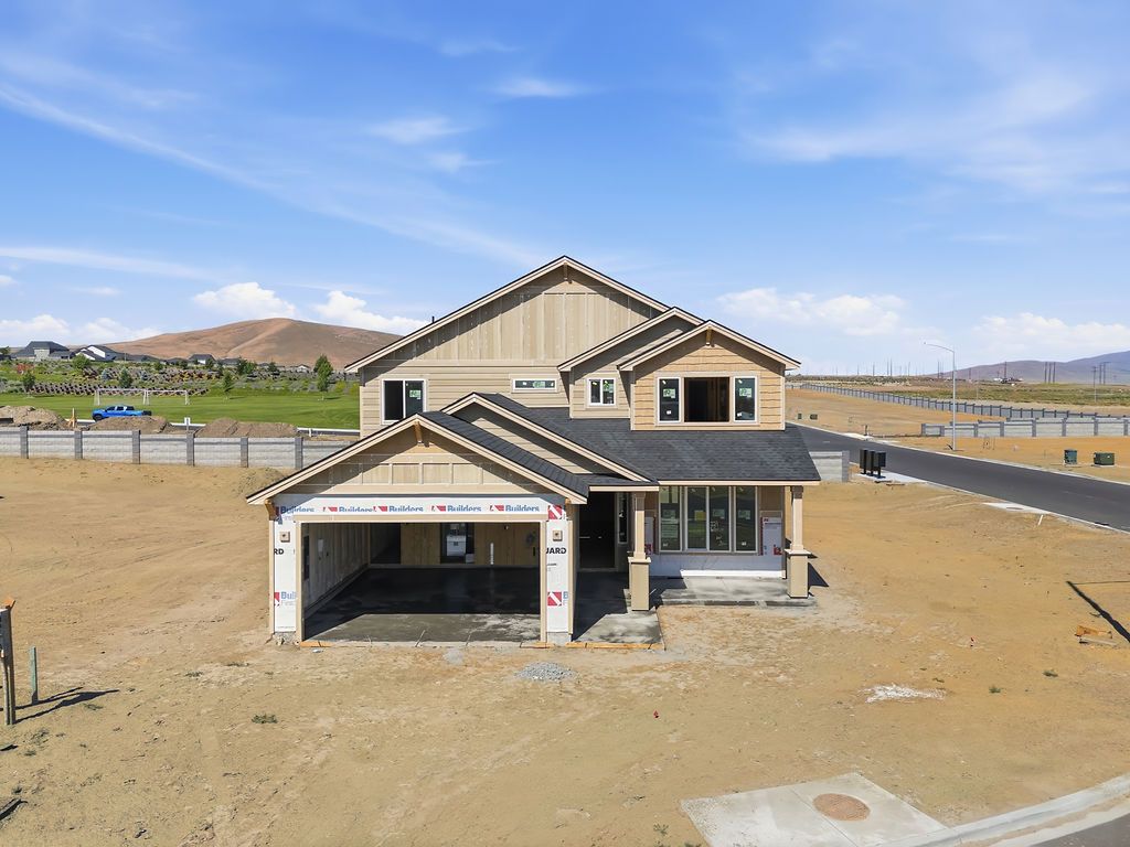 Plan 2237 - The Heights at Red Mountain Ranch: West Richland, Washington - Aho Construction