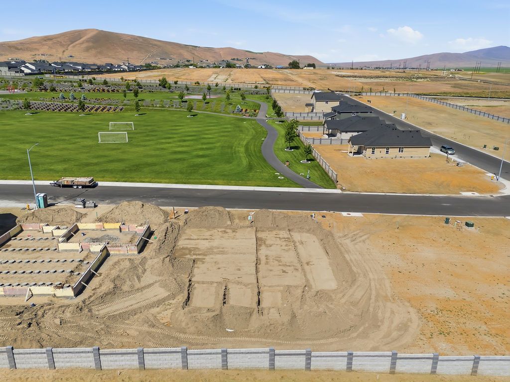 Plan 2664 - The Heights at Red Mountain Ranch: West Richland, Washington - Aho Construction