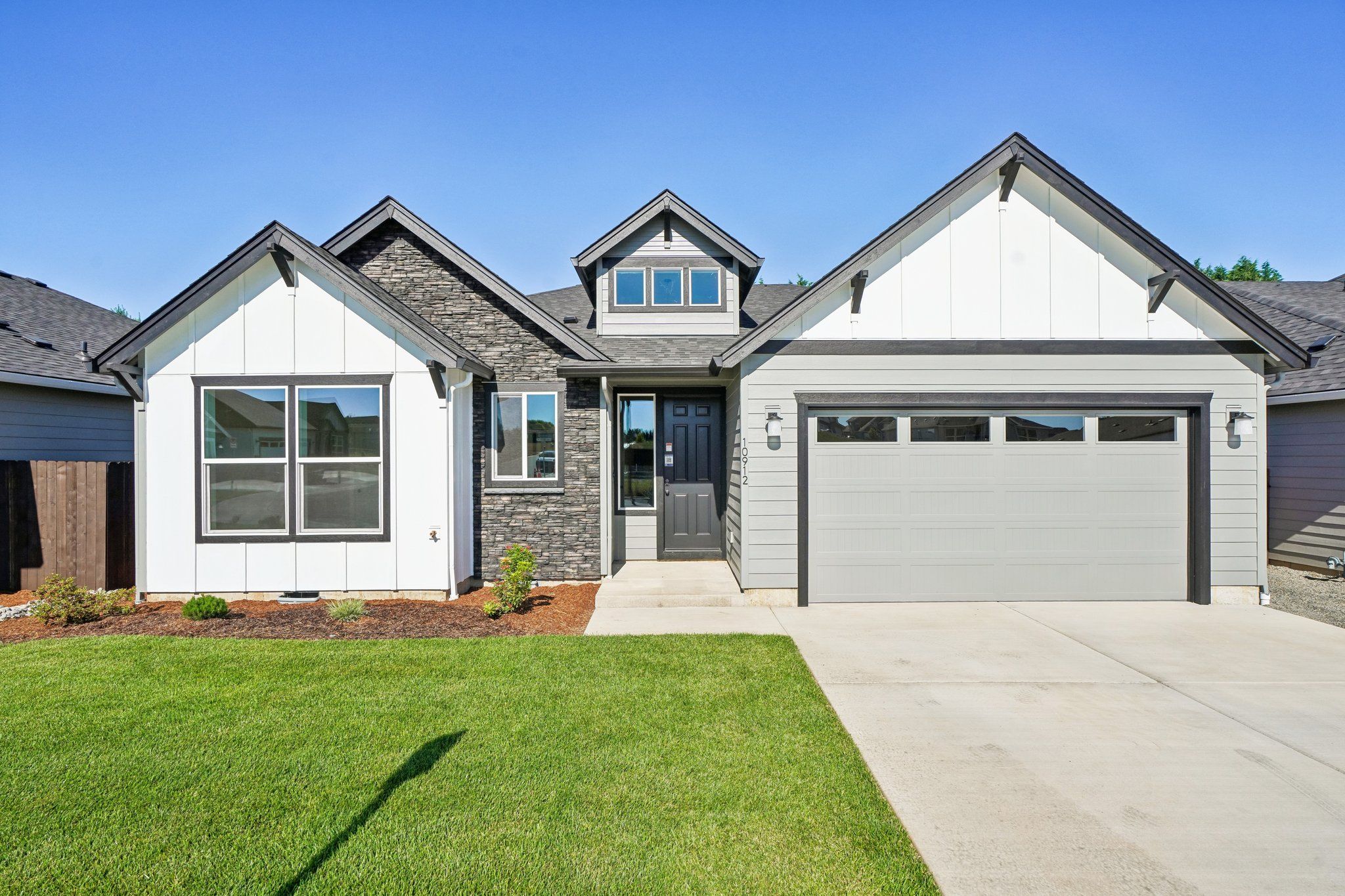 10912 NE 107th PL (Plan 1852)
