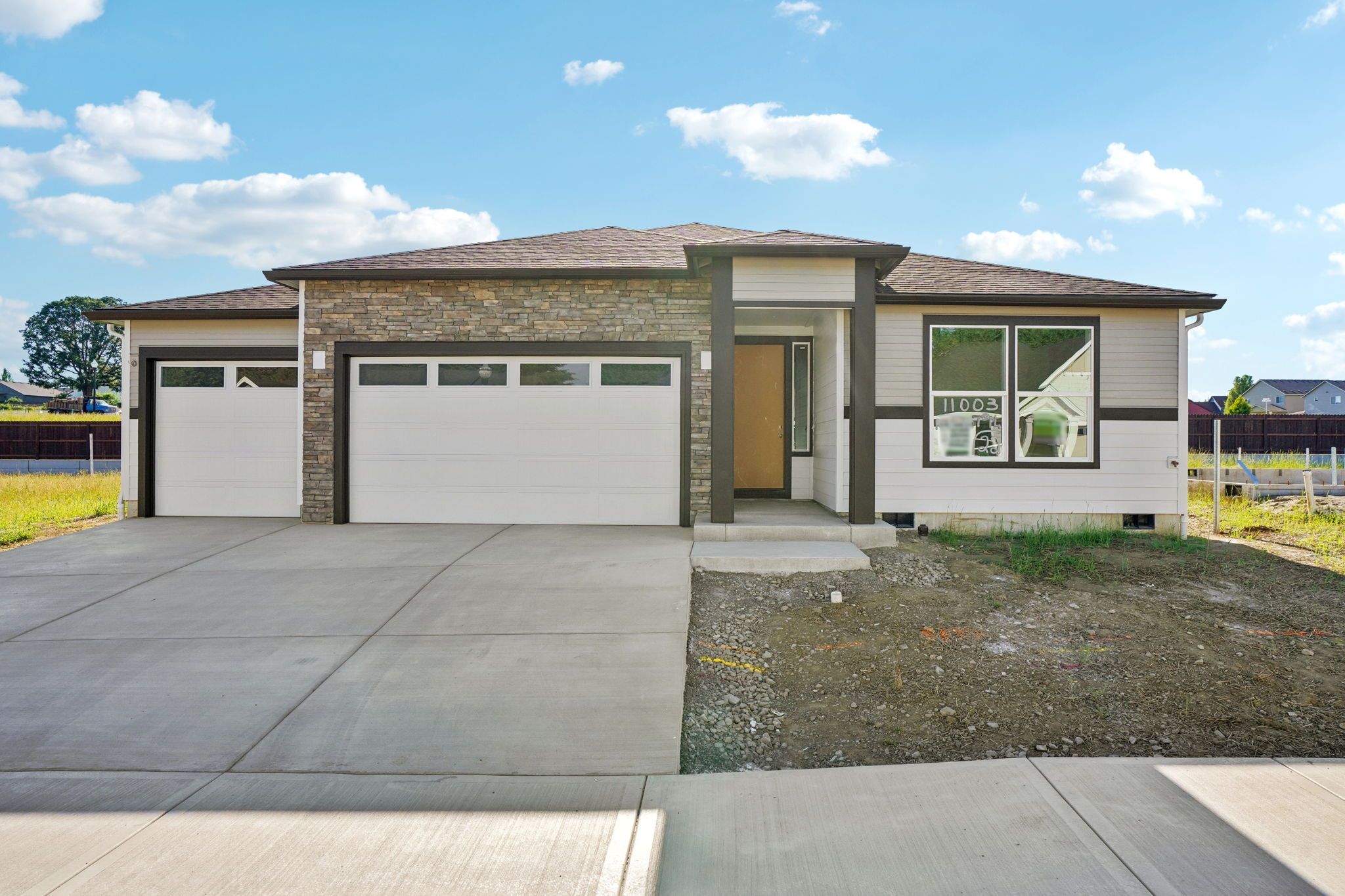 11003 NE 107th PL (Plan 2061)