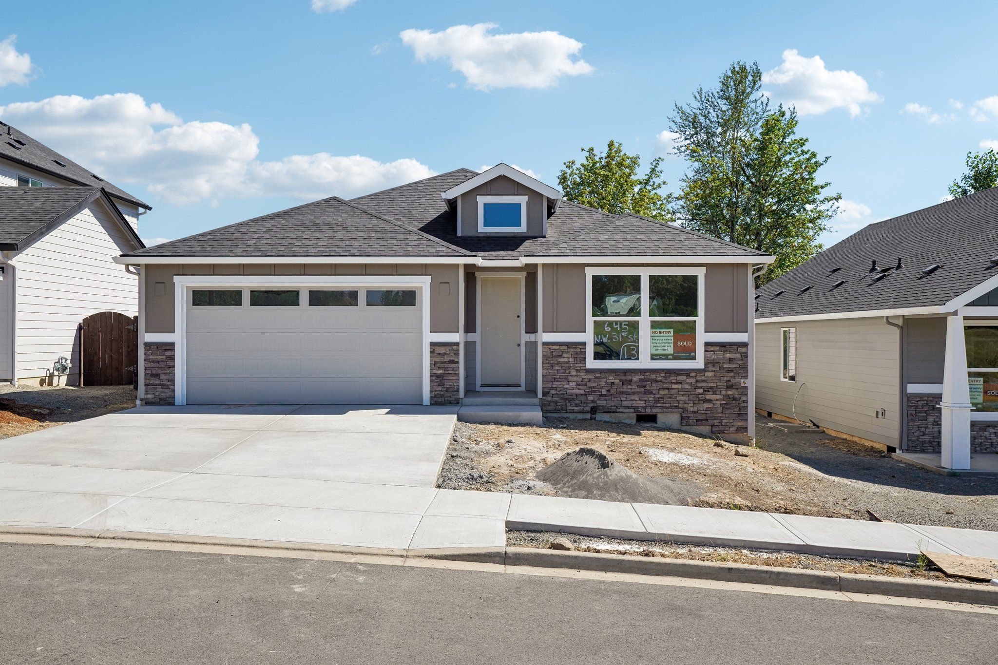 645 NW 31ST ST (Plan 1549) Image