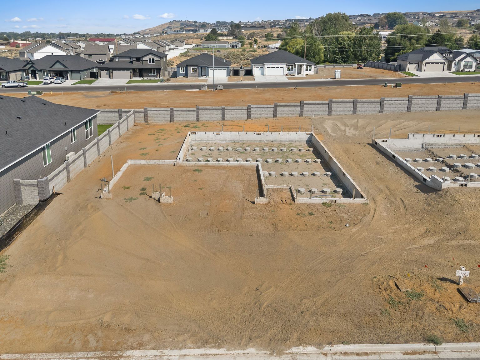 Plan 1549 - The Heights at Red Mountain Ranch: West Richland, Washington - Aho Construction
