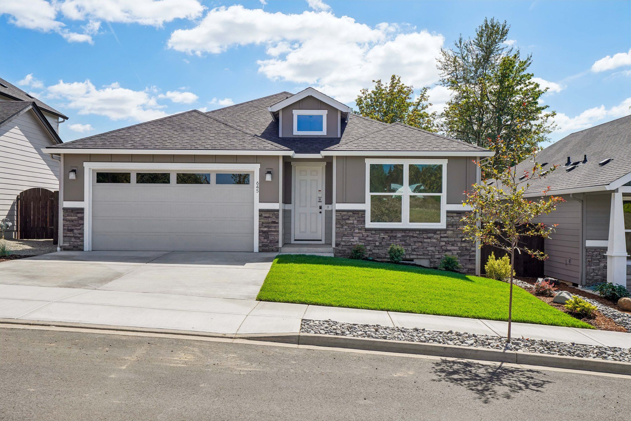 645 NW 31ST ST (Plan 1549) Imagen