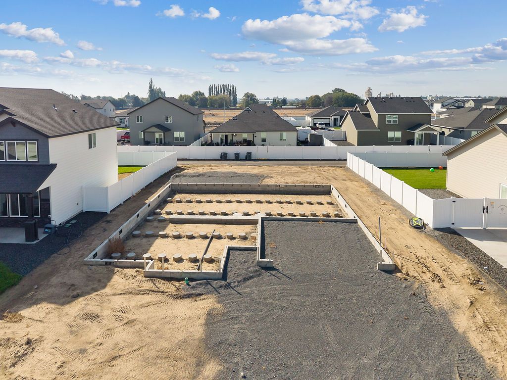 820 L ST NE (Plan 2011) Image